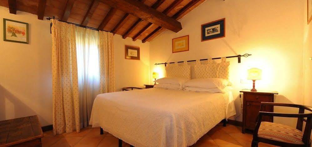 Borgo Mandoleto - Country Resort & Spa Solomeo ภายนอก รูปภาพ